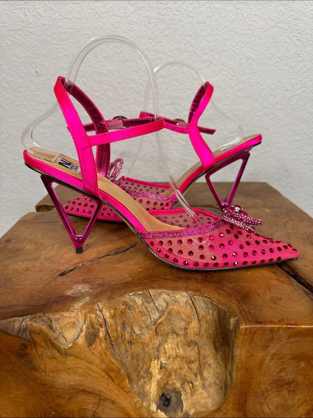 NINETY UNION GLORIA FUCHSIA RHINESTONE MESH TRIANGLE HEEL PONTED TOE PUMPS NWT